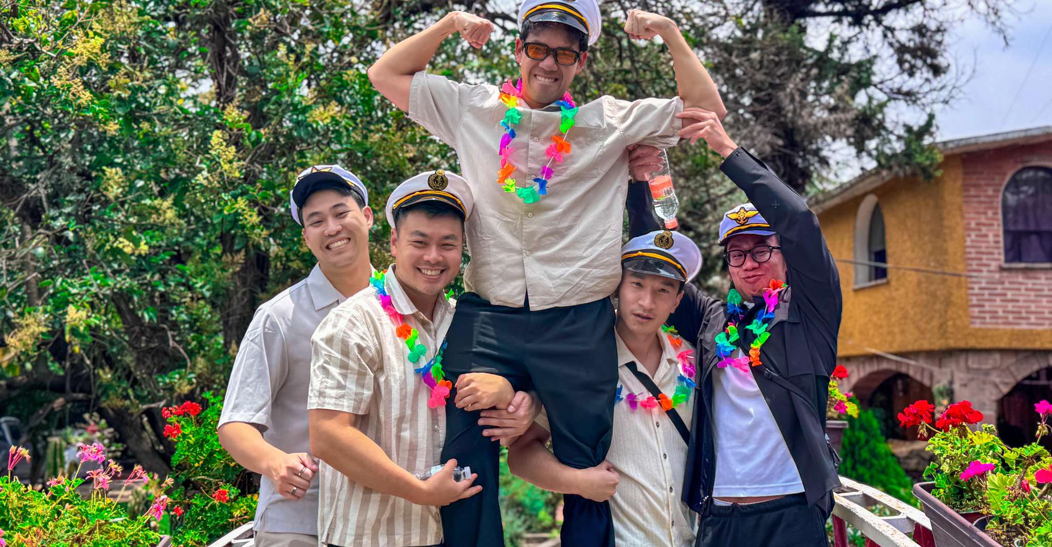 Mexico City: Xochimilco Boat Party with Unlimited Drinks — photo 10