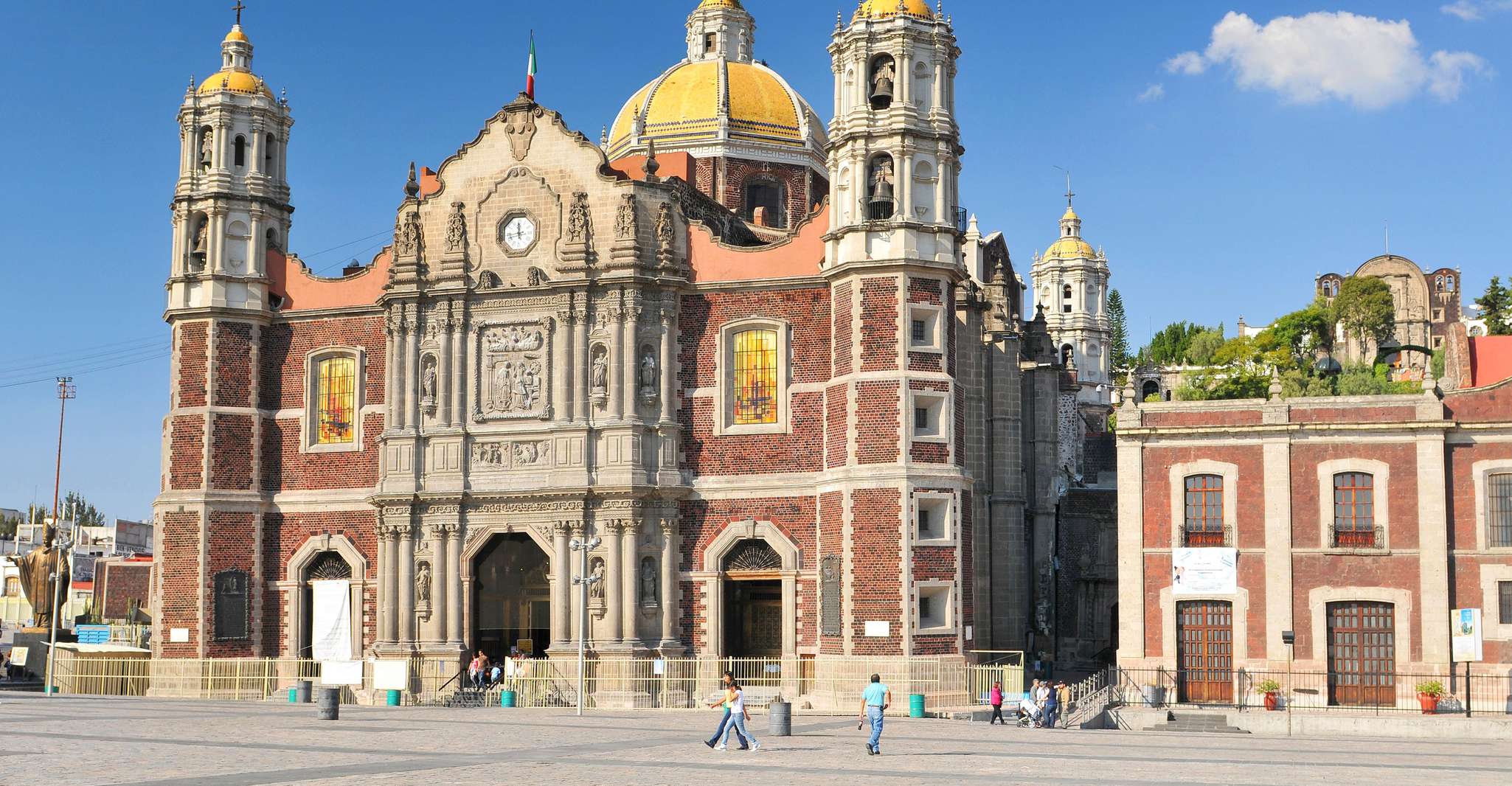 Mexico City: Teotihuacan, Tlatelolco & Basilica of Guadalupe — photo 3